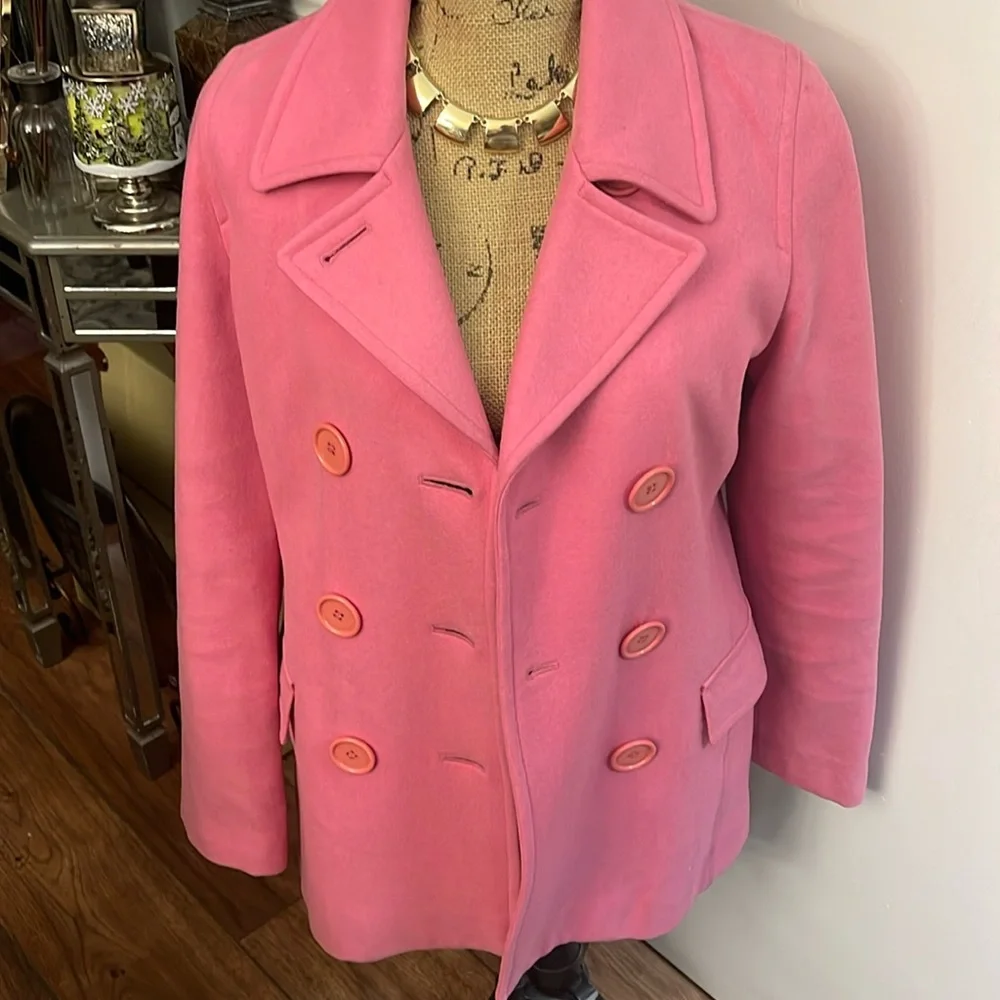 Coat - Picture 1 of 10